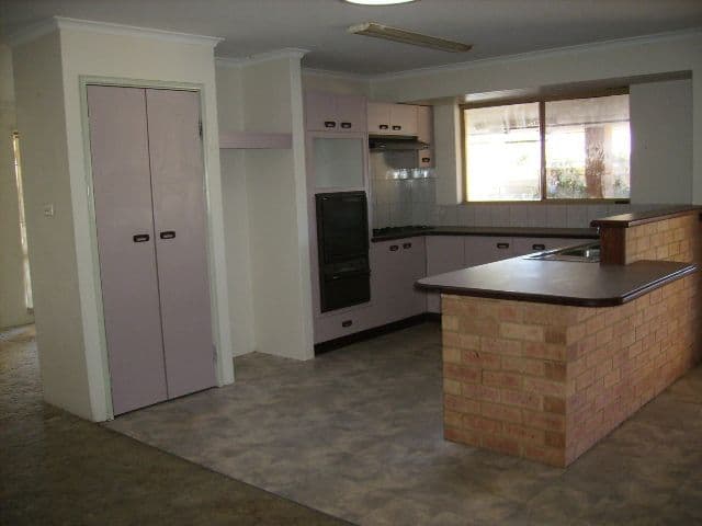 17 Pinyali Way, WAGGRAKINE WA 6530, Waggrakine - Thumbnail 2