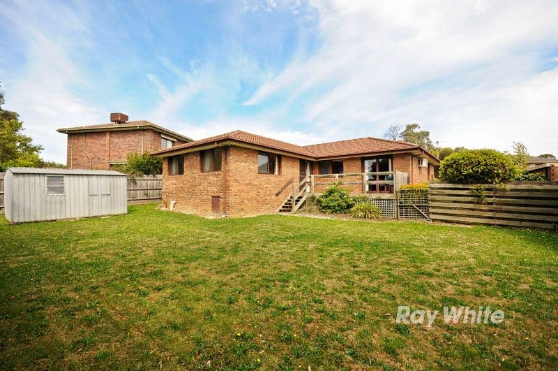 12 Matilda Avenue, WANTIRNA SOUTH VIC 3152, Wantirna South - Thumbnail 4