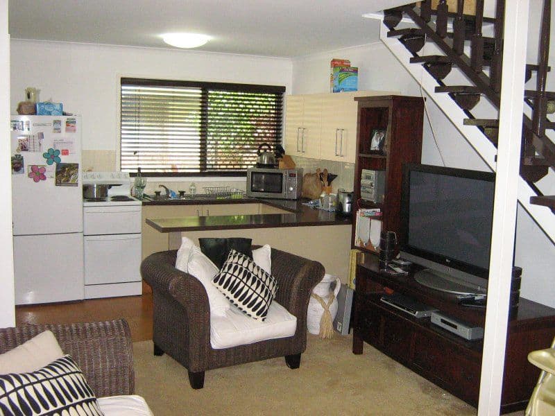 30 Sportsman Avenue, MERMAID BEACH QLD 4218, Mermaid Beach - Thumbnail 6