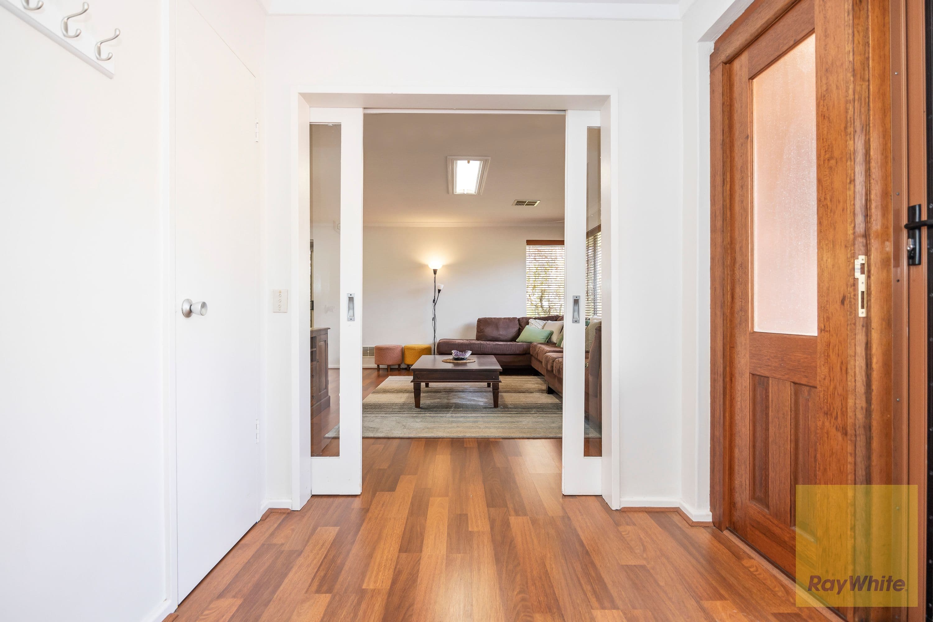 6 Sampson Close, Kalamunda WA 6076, Kalamunda - Thumbnail 2