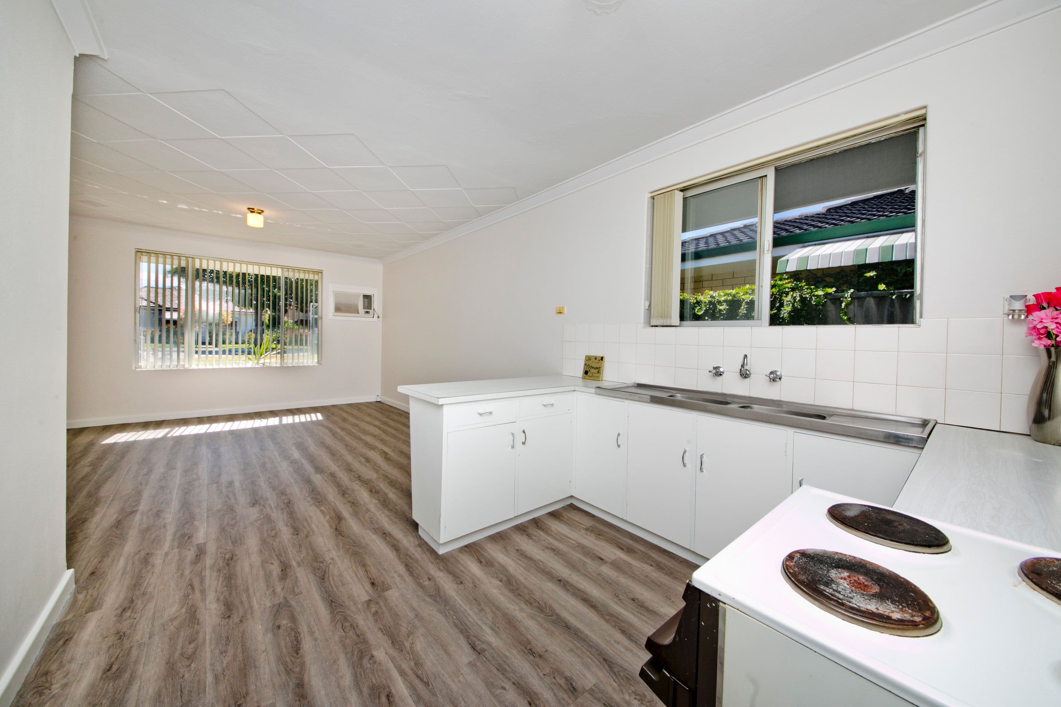 317 The Strand, Dianella WA 6059, Dianella - Thumbnail 3