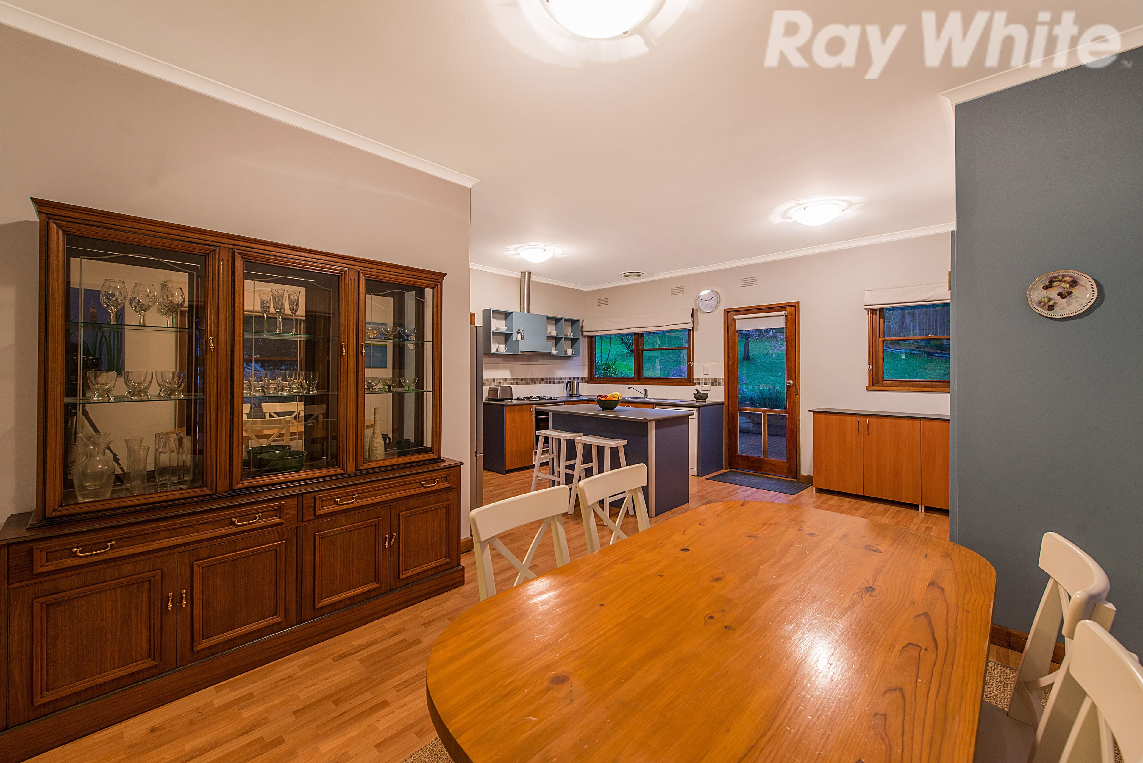 10 Pleasant Road, Ferntree Gully VIC 3156, Ferntree Gully - Thumbnail 3