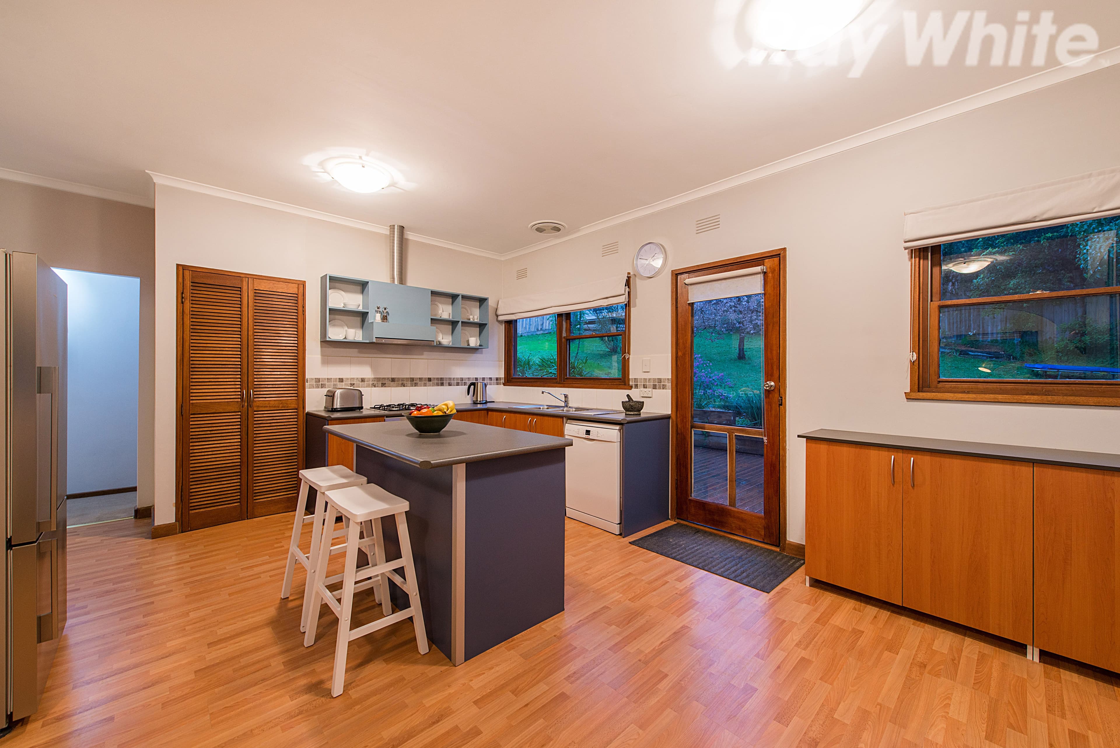 10 Pleasant Road, Ferntree Gully VIC 3156, Ferntree Gully - Thumbnail 5
