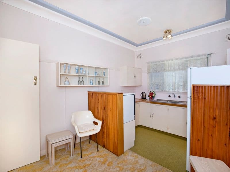 44 Warraba Street, COMO NSW 2226, Como - Thumbnail 5