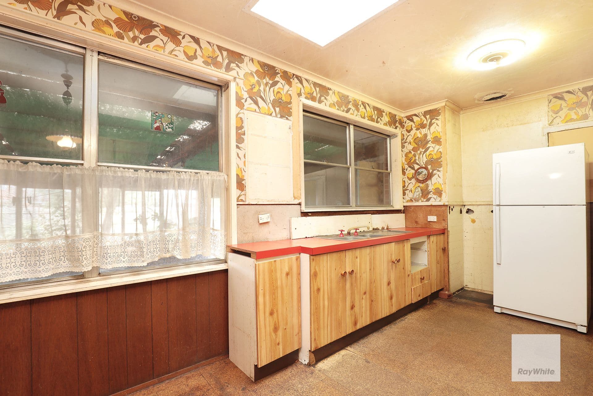 25 Thomson Avenue, Laverton VIC 3028, Laverton - Thumbnail 4