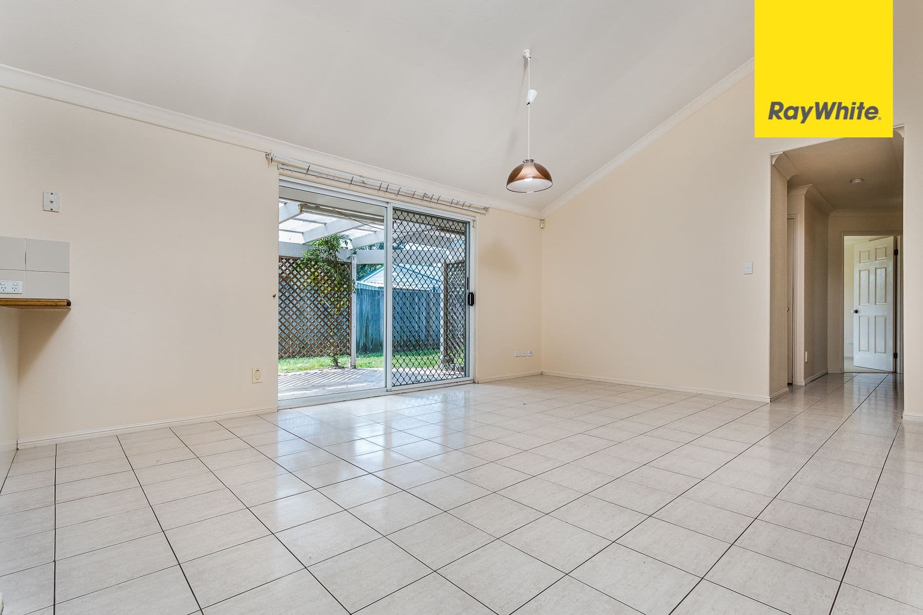 8 Roseann Street, Kallangur QLD 4503, Kallangur - Thumbnail 6