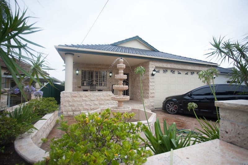 9 GOSLING Street, GREENACRE NSW 2190, Greenacre - Image 1