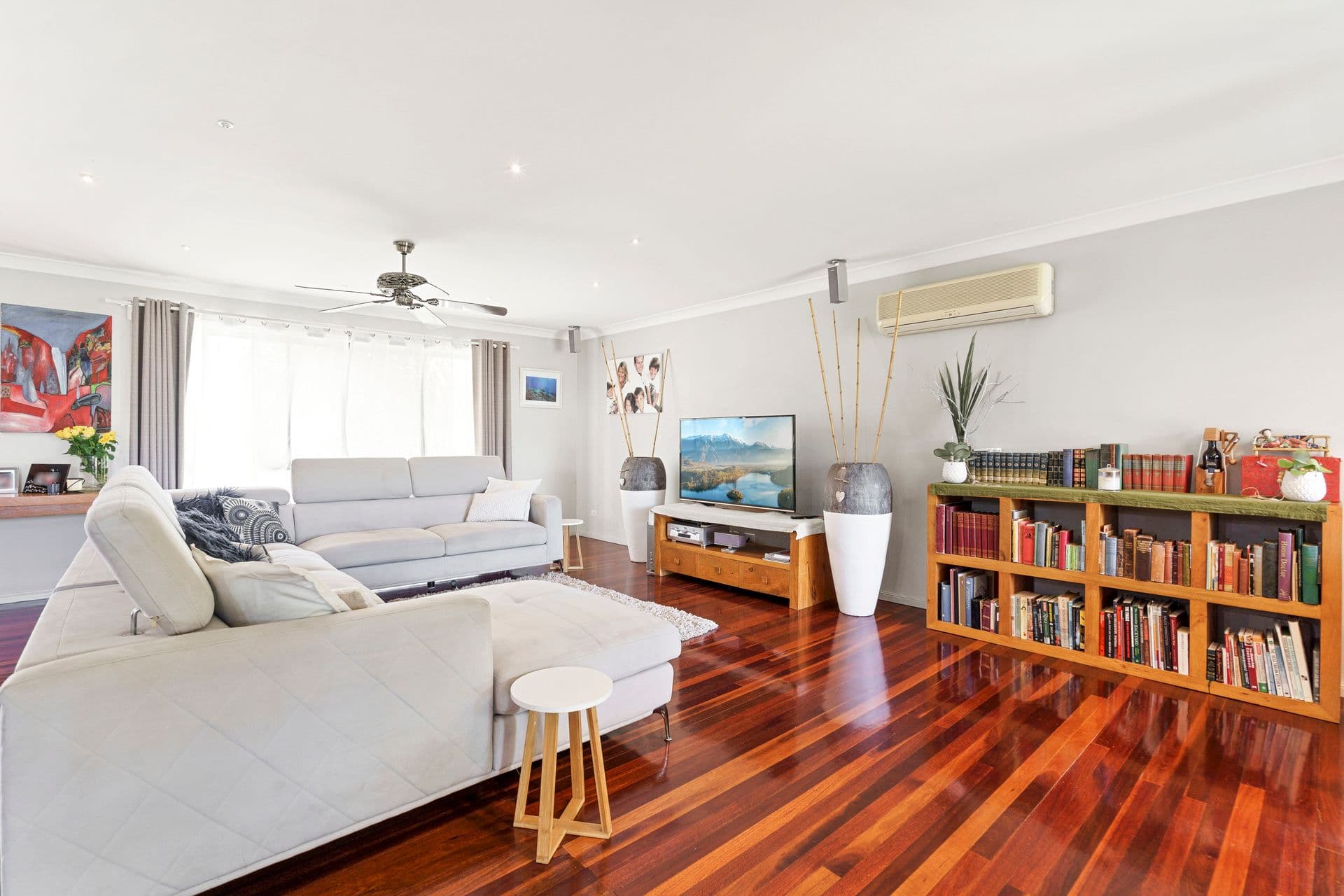 32 Tallebudgera Creek Road, Burleigh Heads QLD 4220, Burleigh Heads - Thumbnail 8