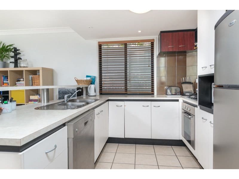 24 Arthur Terrace, Red Hill QLD 4059, Red Hill - Thumbnail 5