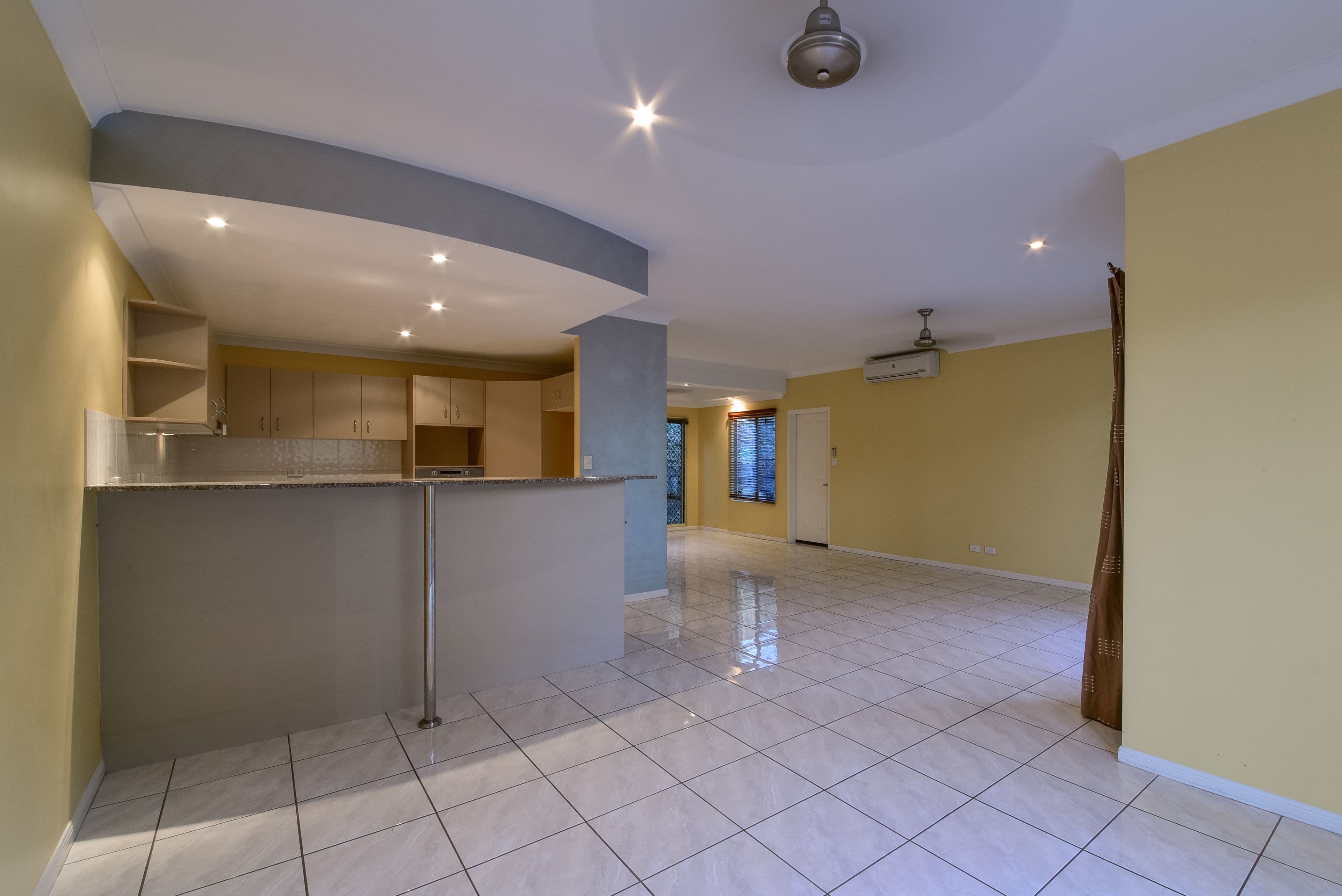 152 - 154 Shute Harbour Road, Cannonvale QLD 4802, Cannonvale - Thumbnail 8