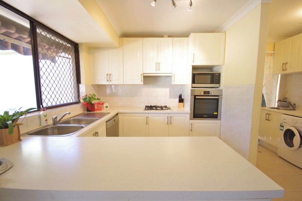 42 Farnesian Circle, Mirrabooka WA 6061, Mirrabooka - Thumbnail 7