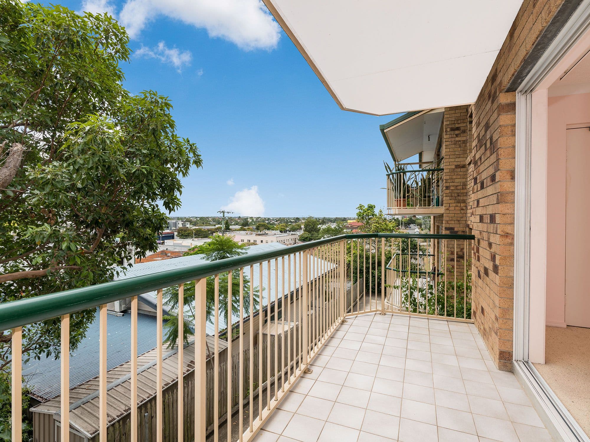 16 Mountain Street, Mount Gravatt QLD 4122, Mount Gravatt - Thumbnail 2