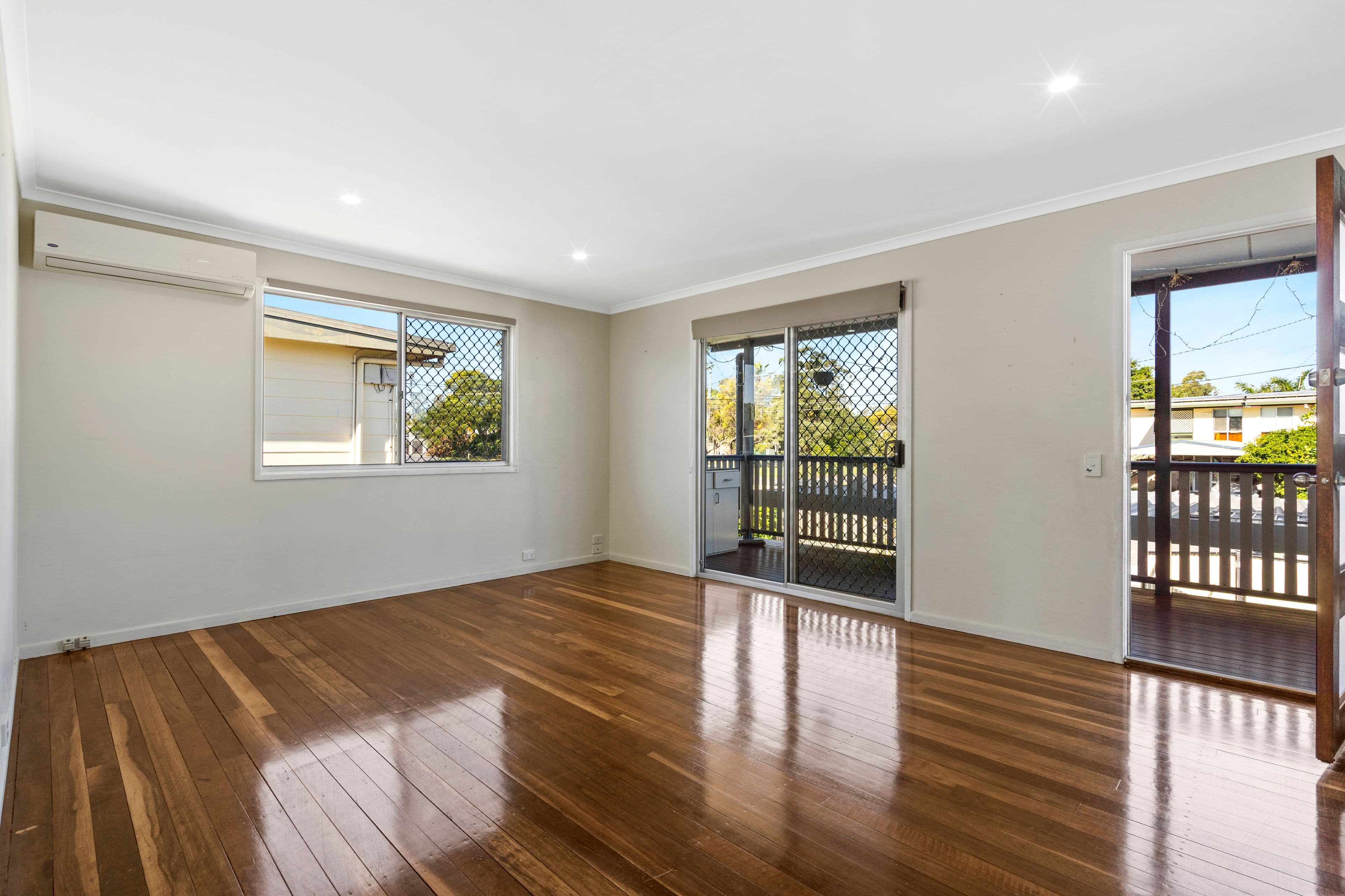 58 Aquarius Drive, Kingston QLD 4114, Kingston - Thumbnail 5