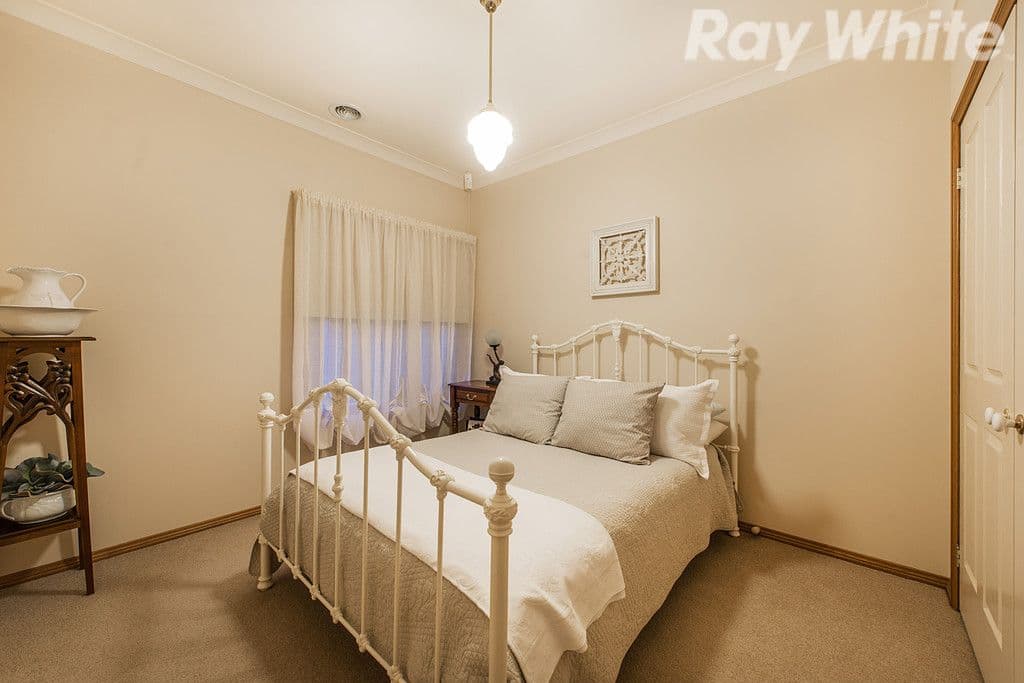 11 Forest Oak Drive, Upper Ferntree Gully VIC 3156, Upper Ferntree Gully - Thumbnail 6