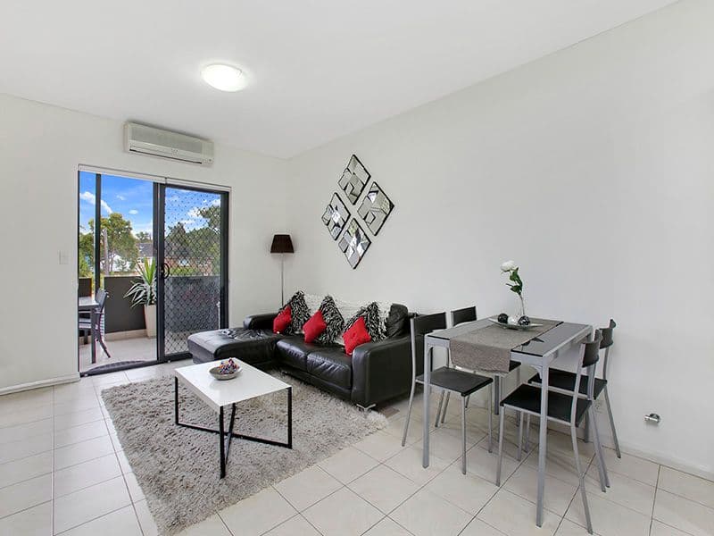8 Hastings Avenue, Shepparton, Shepparton - Thumbnail 4