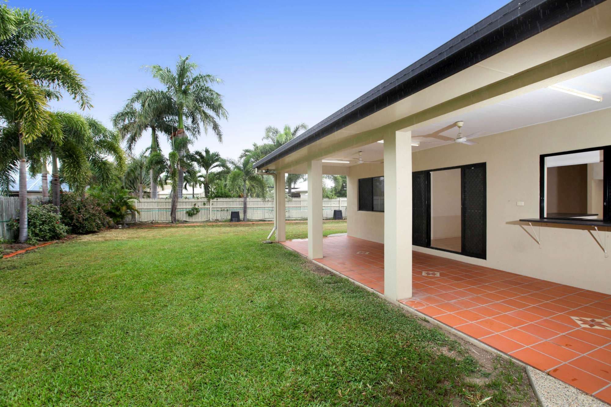 38 Woodbine Drive, ANNANDALE QLD 4814, Annandale - Thumbnail 7