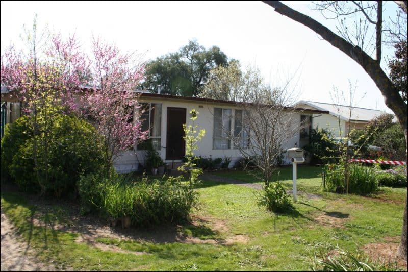 35  Simmie Street, ELMORE VIC 3558, Elmore - Thumbnail 2