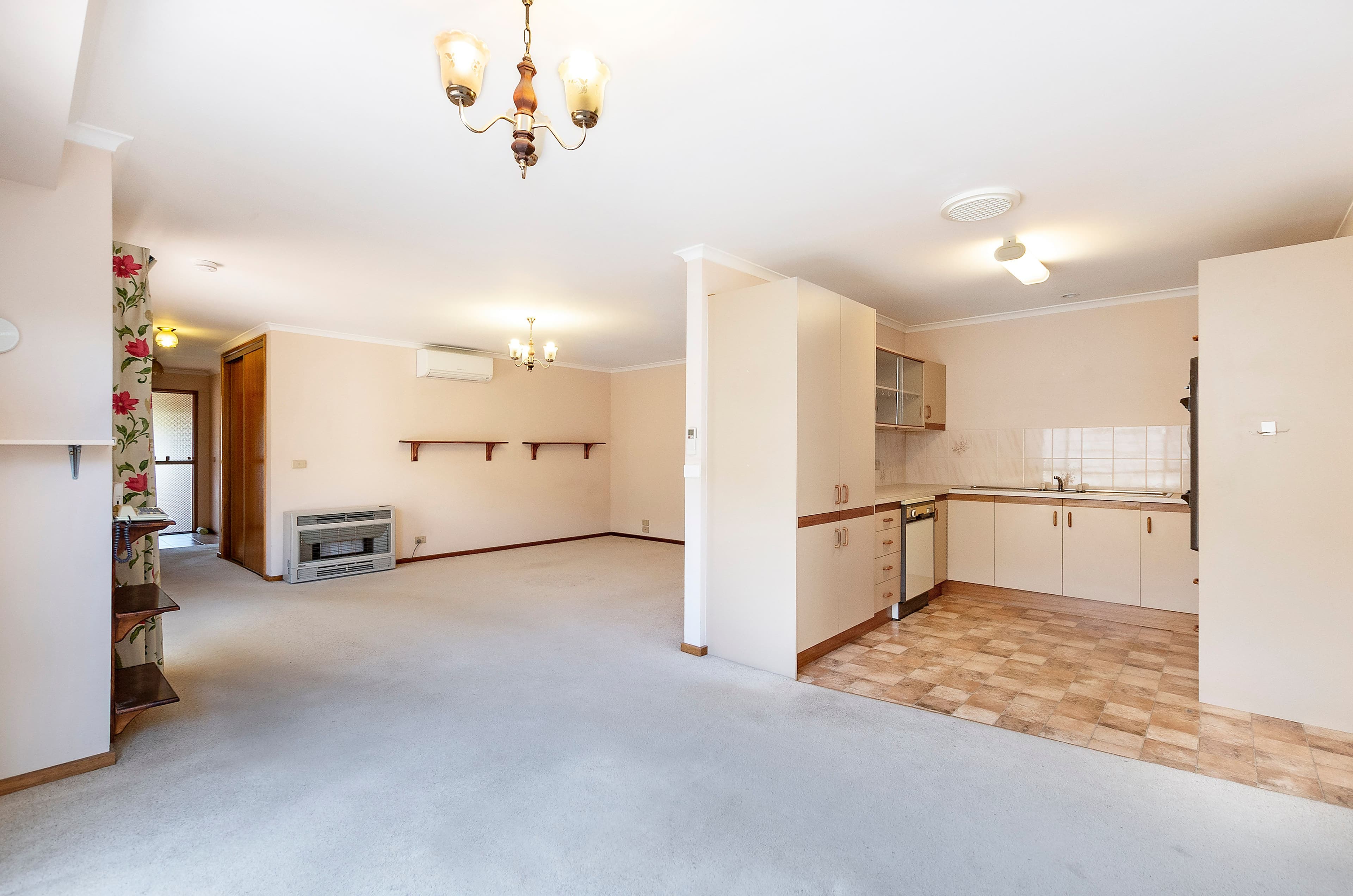 2 Warwick Place, Warrnambool VIC 3280, Warrnambool - Thumbnail 4