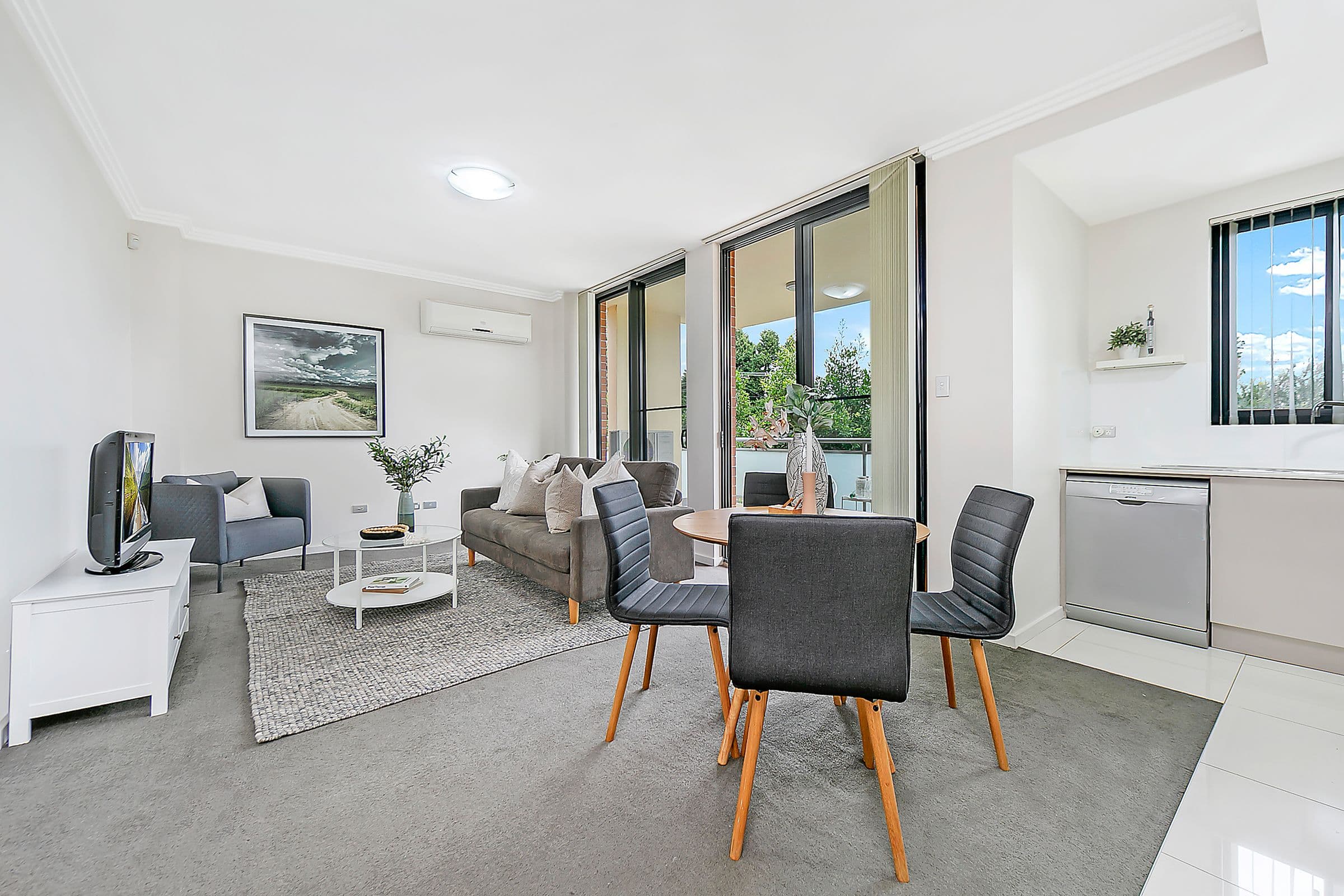 15 Young Road, Carlingford NSW 2118, Carlingford - Thumbnail 2