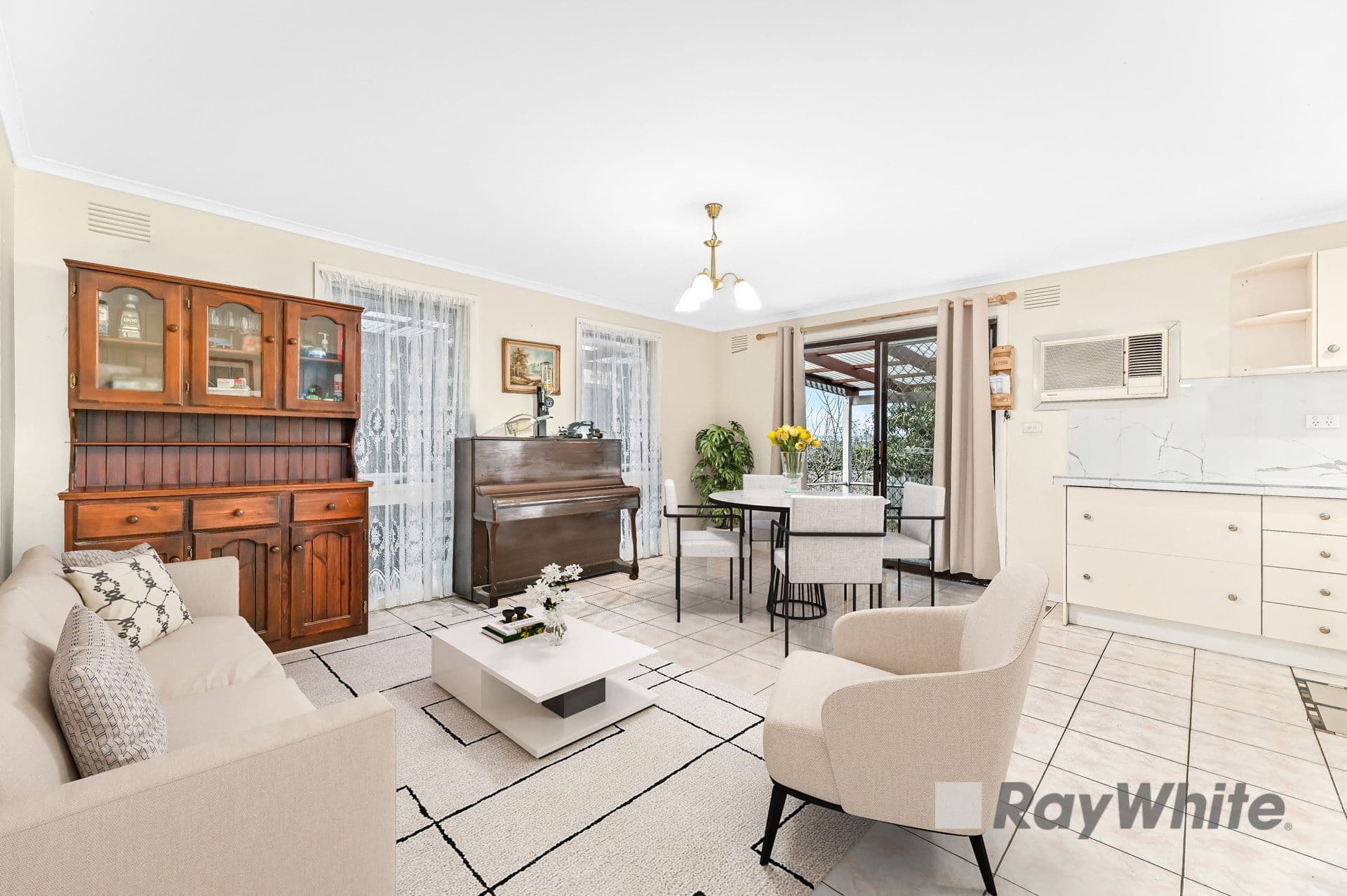 62 John Fawkner Drive, Endeavour Hills VIC 3802, Endeavour Hills - Thumbnail 3