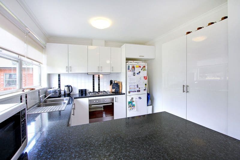 47  Illowa Street, MORNINGTON VIC 3931, Mornington - Thumbnail 4