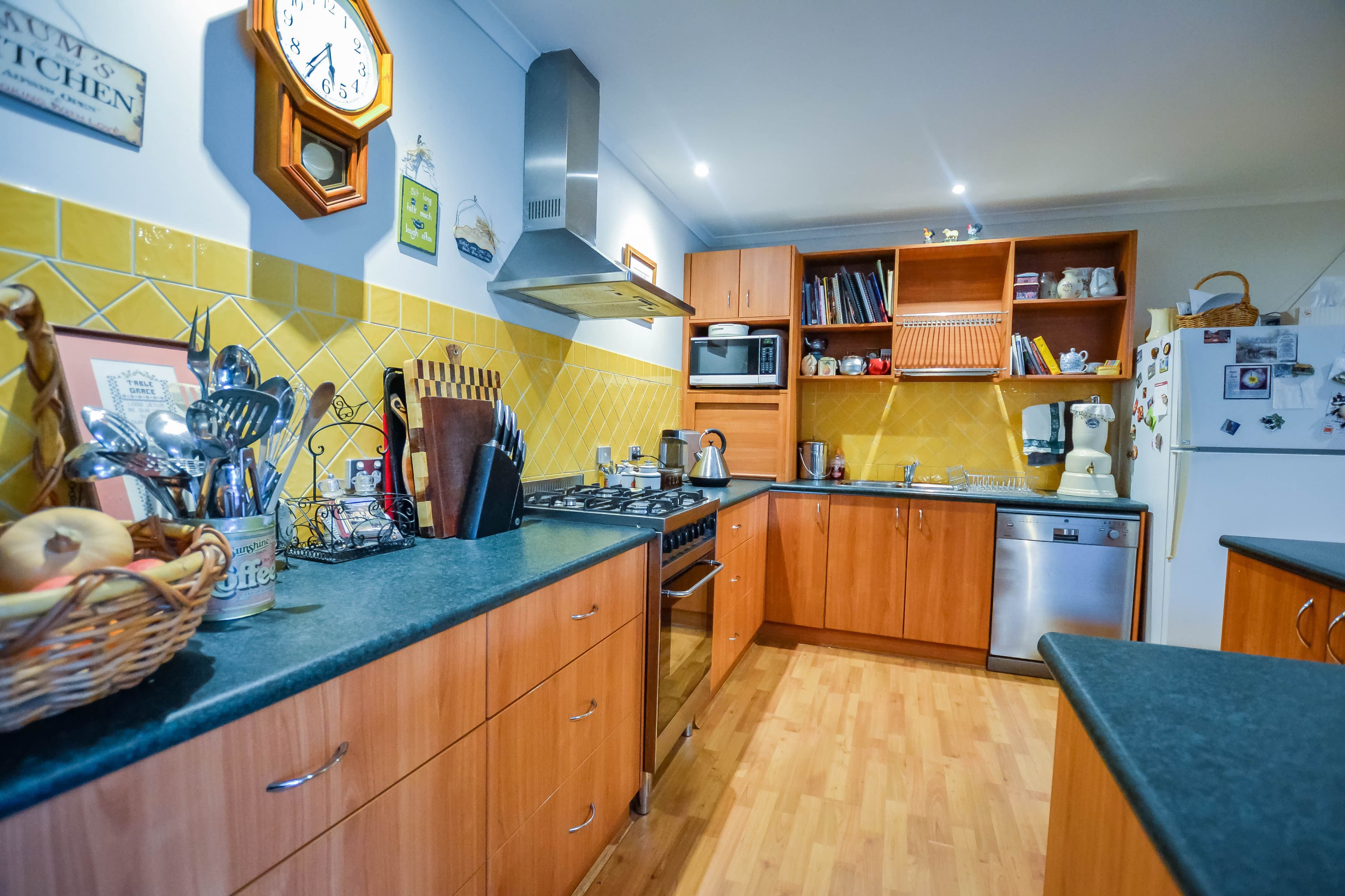 2A Rosemary Avenue, Strathdale VIC 3550, Strathdale - Thumbnail 4