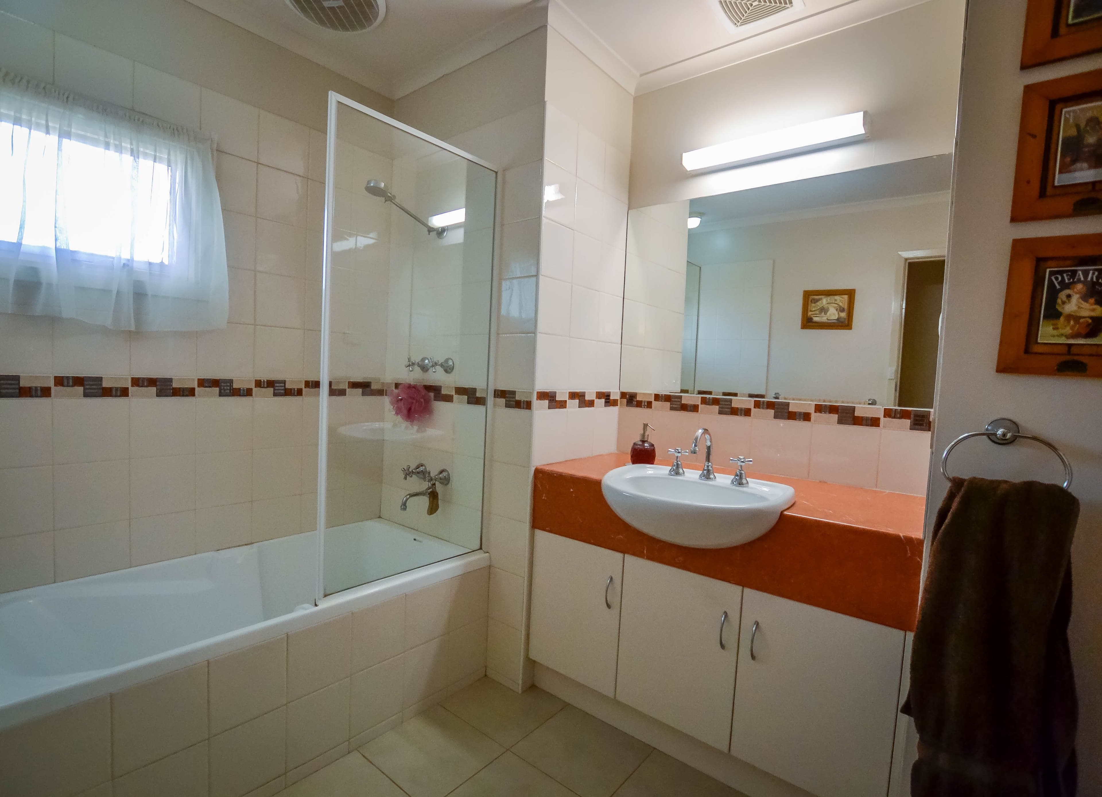 2A Rosemary Avenue, Strathdale VIC 3550, Strathdale - Thumbnail 8