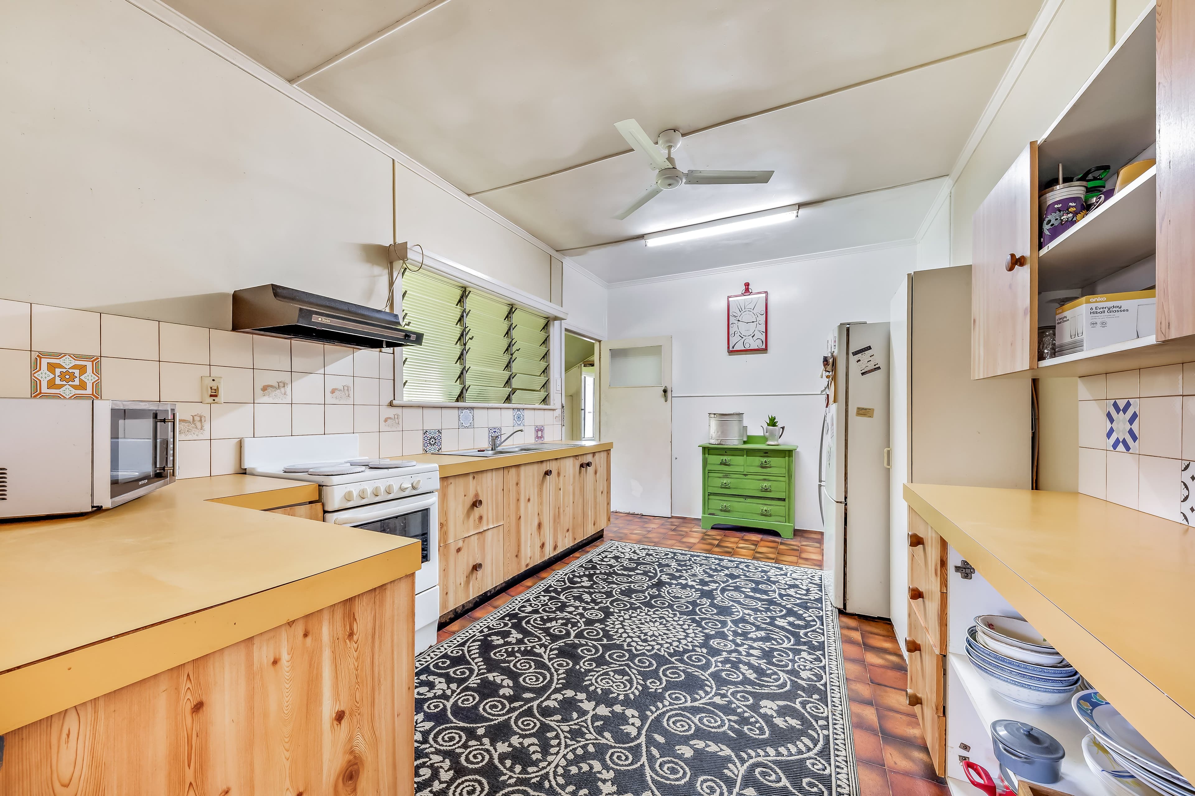 32 Ruge Street, Proserpine QLD 4800, Proserpine - Thumbnail 3