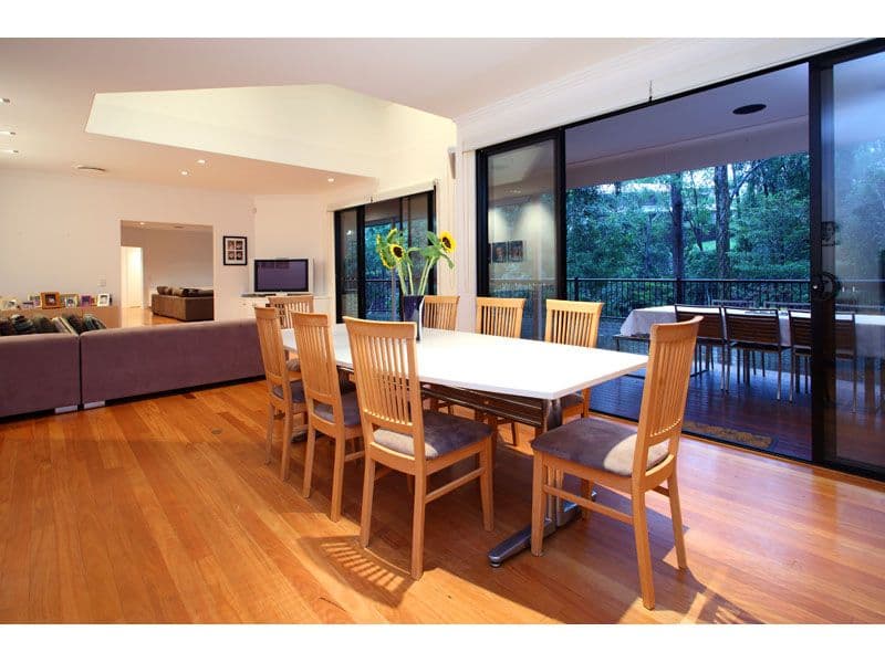 46 Ardes Street, CHAPEL HILL QLD 4069, Chapel Hill - Thumbnail 2