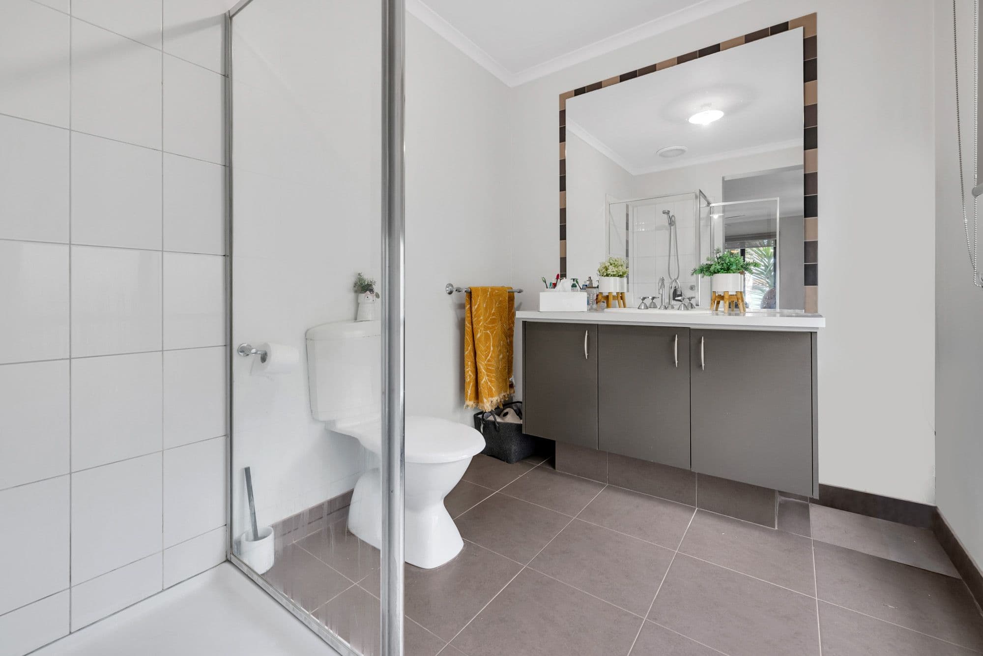 12 Sladen Street, Wyndham Vale VIC 3024, Wyndham Vale - Thumbnail 8