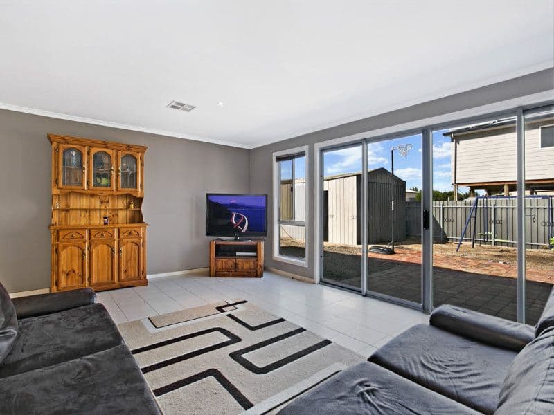 12 Ruskin Road, Thompson Beach SA 5501, Thompson Beach - Thumbnail 5
