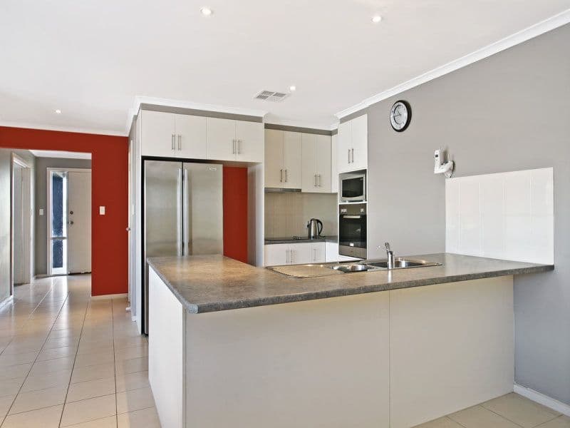 12 Ruskin Road, Thompson Beach SA 5501, Thompson Beach - Thumbnail 6