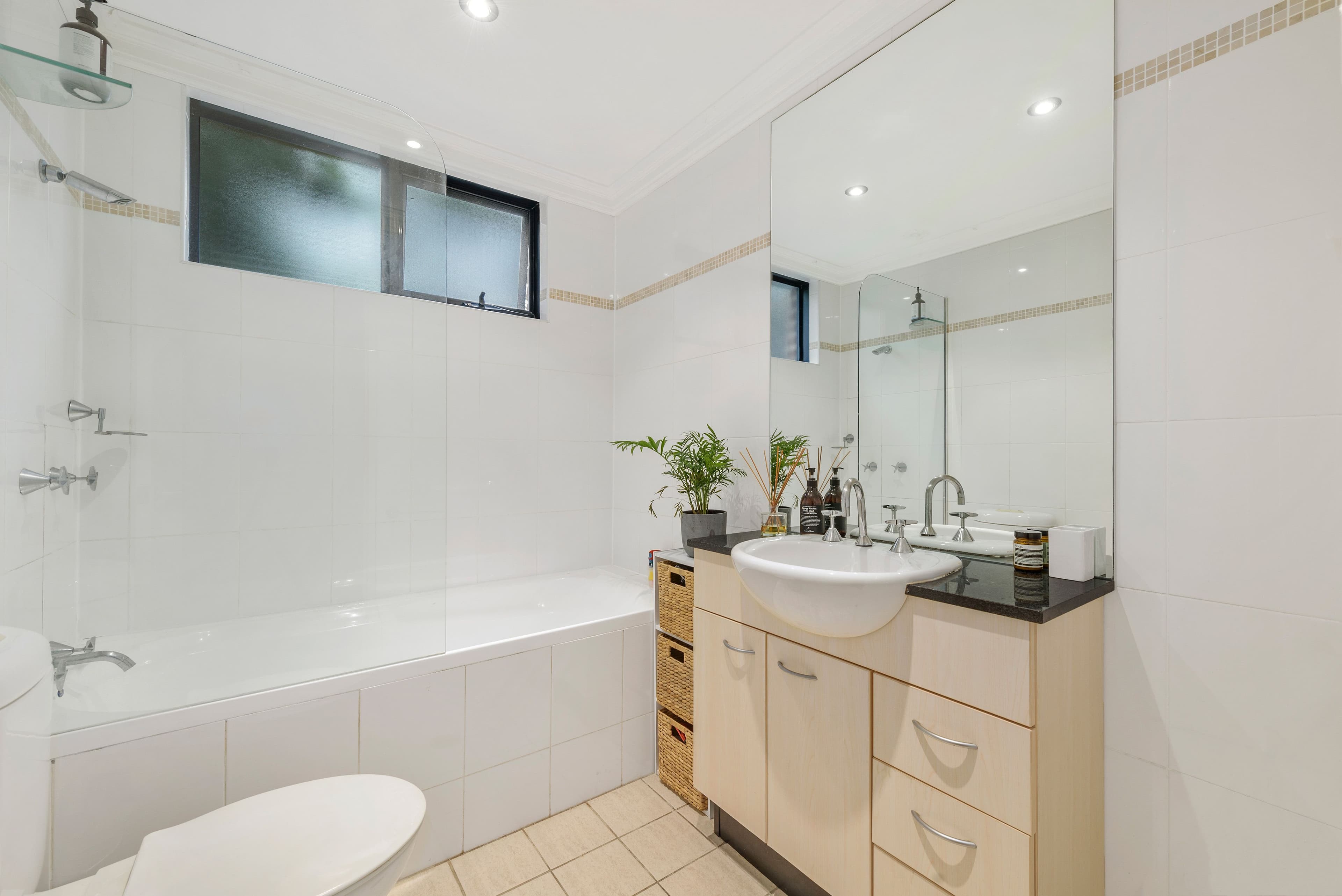 24 Imperial Avenue, Bondi Beach NSW 2026, Bondi - Thumbnail 6