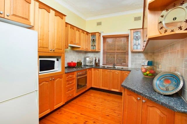 6 Cotswold Street, WESTMEAD NSW 2145, Westmead - Thumbnail 5
