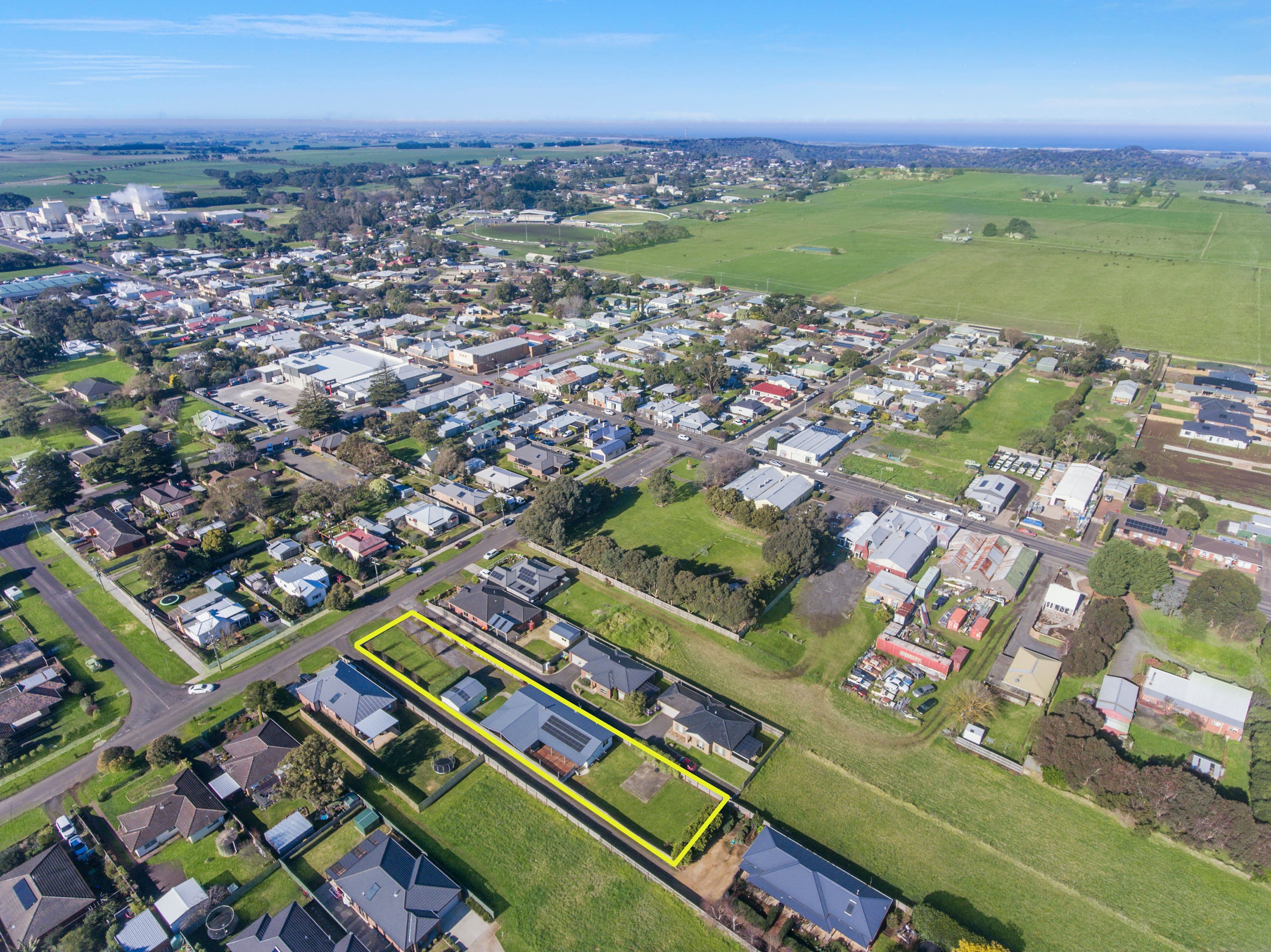 15 North Street, Koroit VIC 3282, Koroit - Thumbnail 3