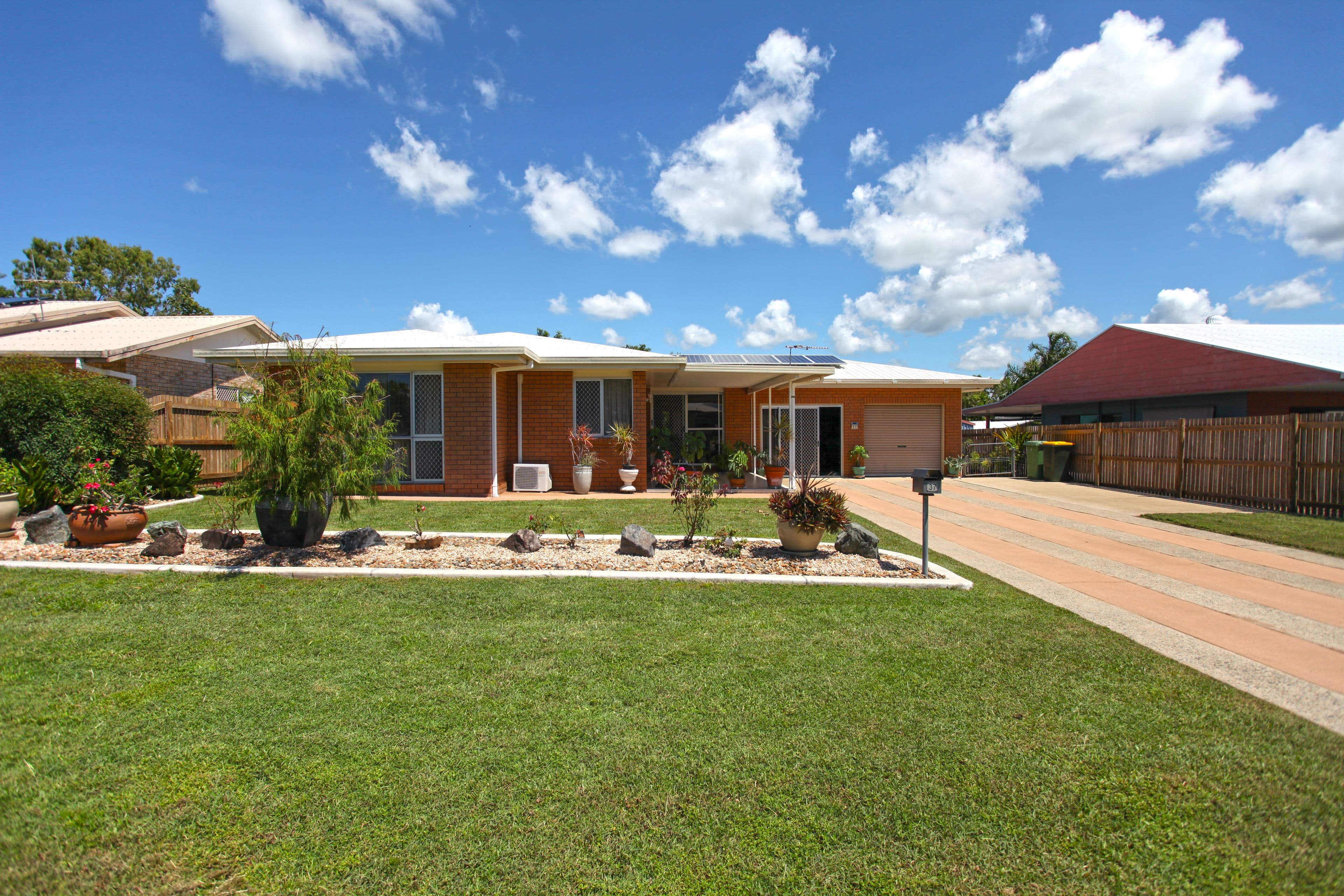 37 Bucas Drive, Bucasia QLD 4750, Bucasia - Thumbnail 3