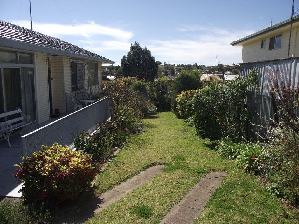 10 Bushman Street, PARKES NSW 2870, Parkes - Thumbnail 2