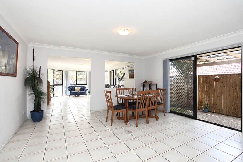 64 Oxford Parade, FOREST LAKE QLD 4078, Forest Lake - Thumbnail 3