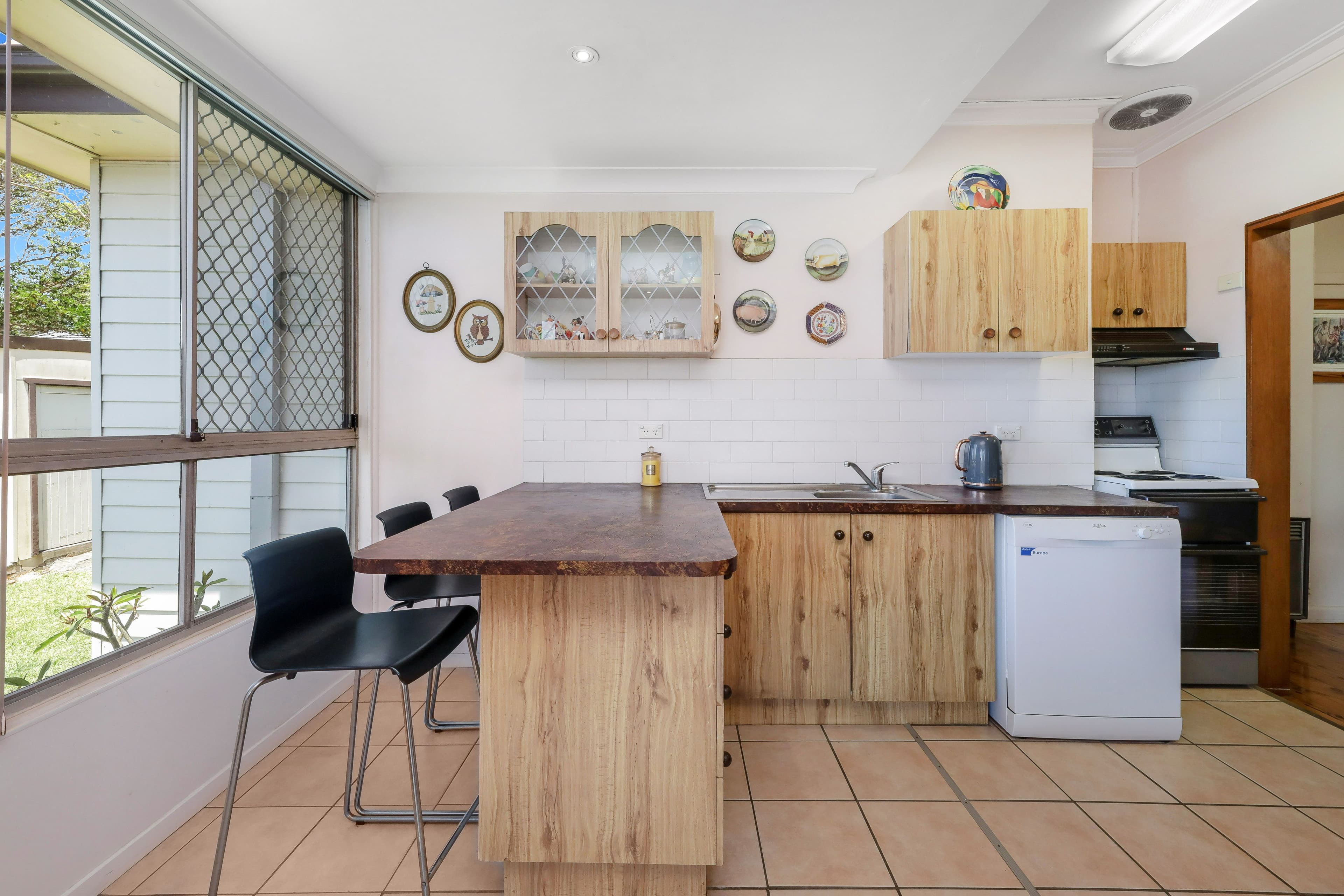 2 Larkhill Avenue, Riverwood NSW 2210, Riverwood - Thumbnail 5