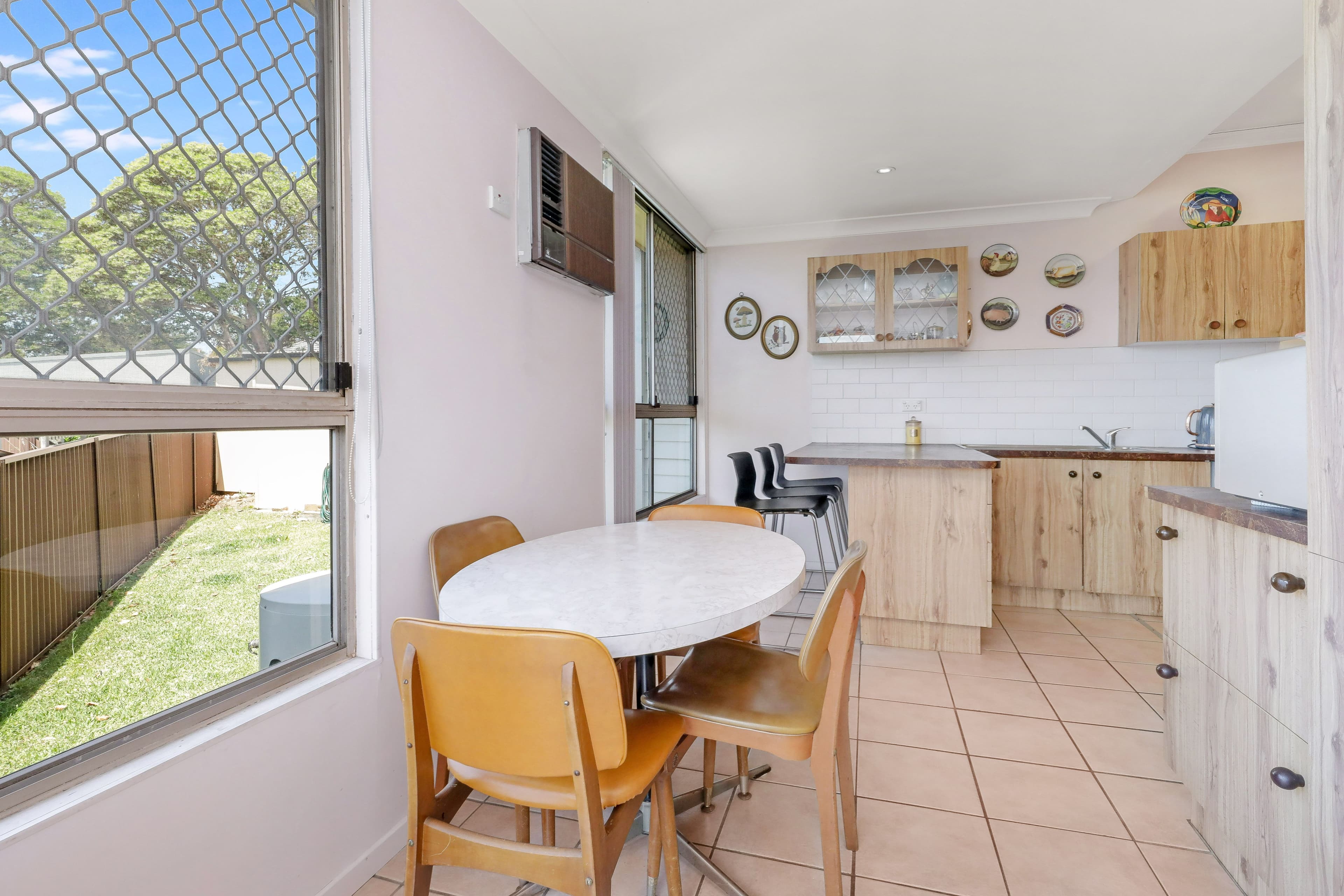 2 Larkhill Avenue, Riverwood NSW 2210, Riverwood - Thumbnail 6
