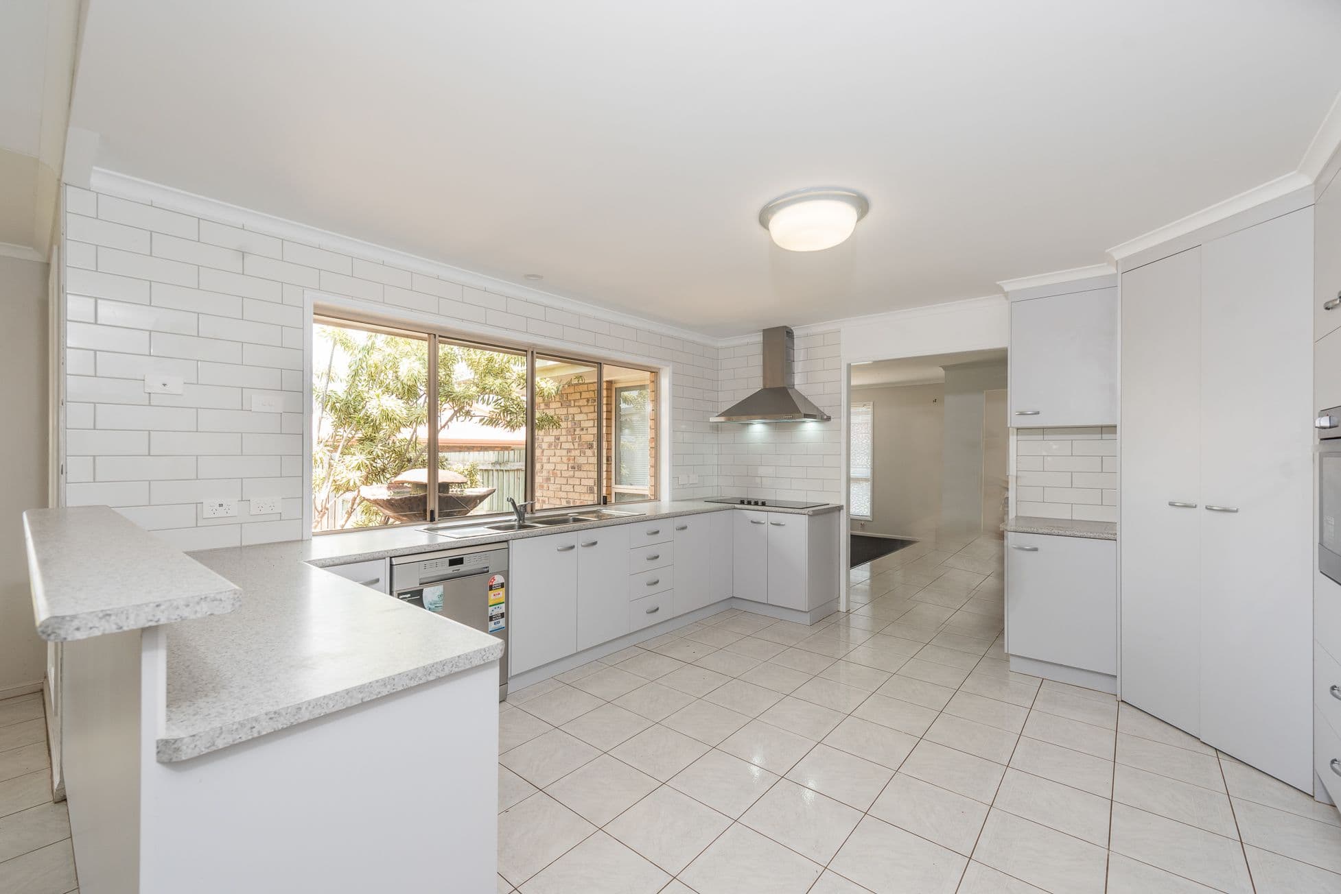 10 Carrara Court, Avoca QLD 4670, Avoca - Thumbnail 4