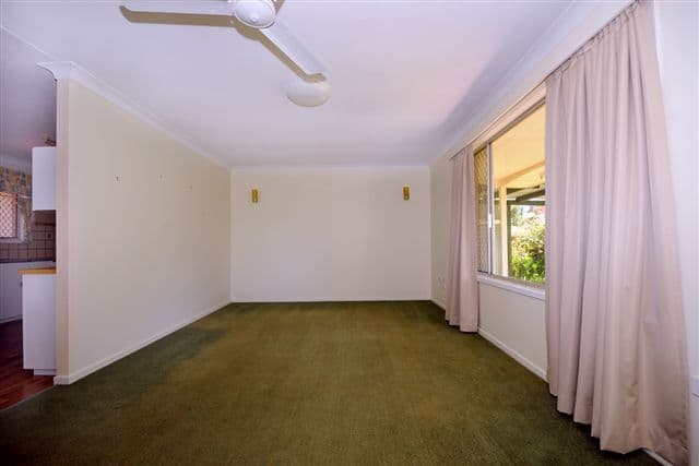 18 Diosma Street, CENTENARY HEIGHTS QLD 4350, Centenary Heights - Thumbnail 6