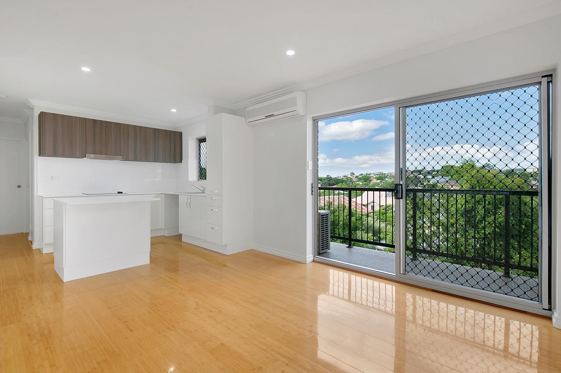 42 Pembroke Road, Coorparoo QLD 4151, Coorparoo - Thumbnail 2