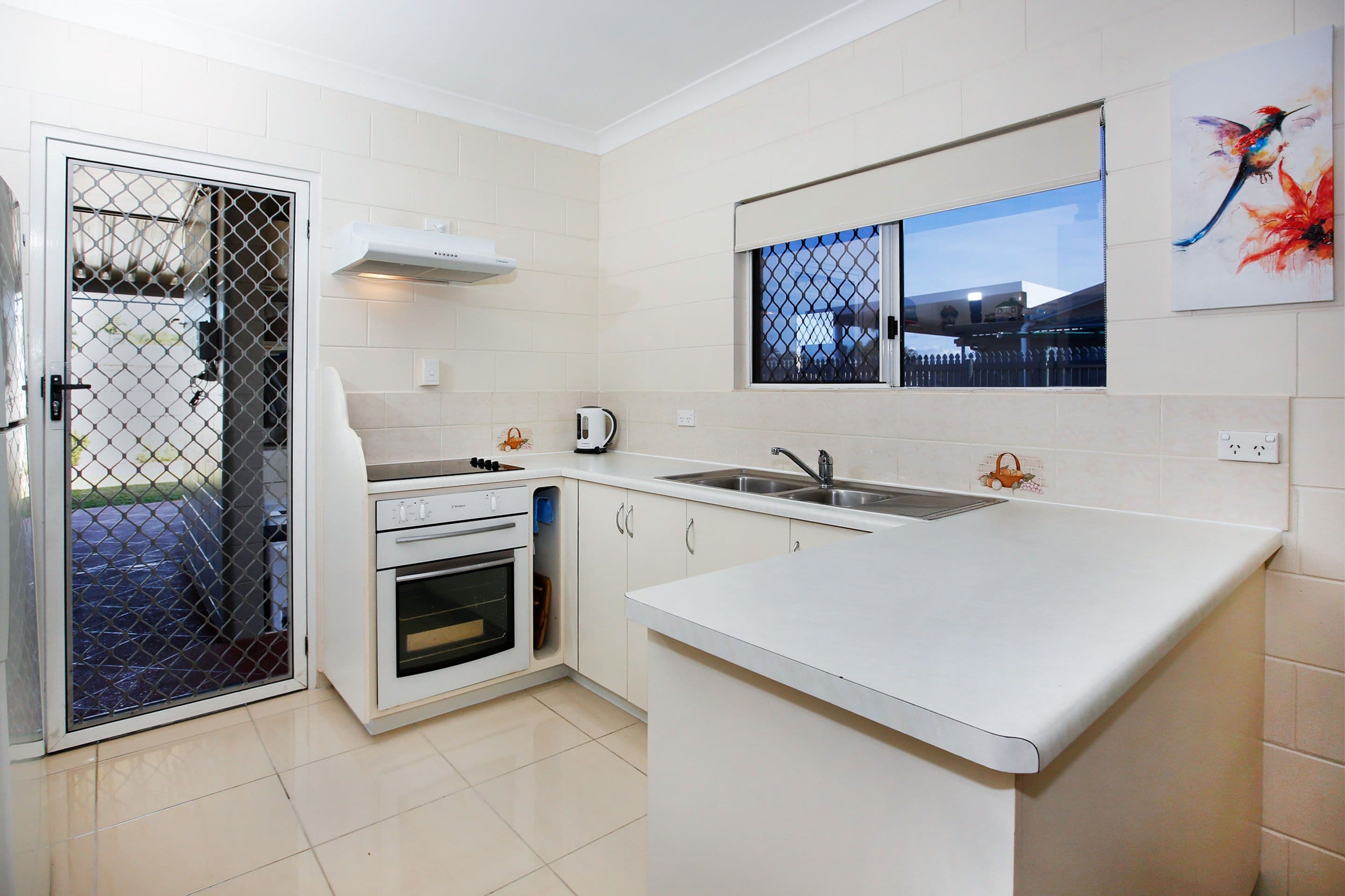 2 Faulkner Street, Burdell QLD 4818, Burdell - Thumbnail 5