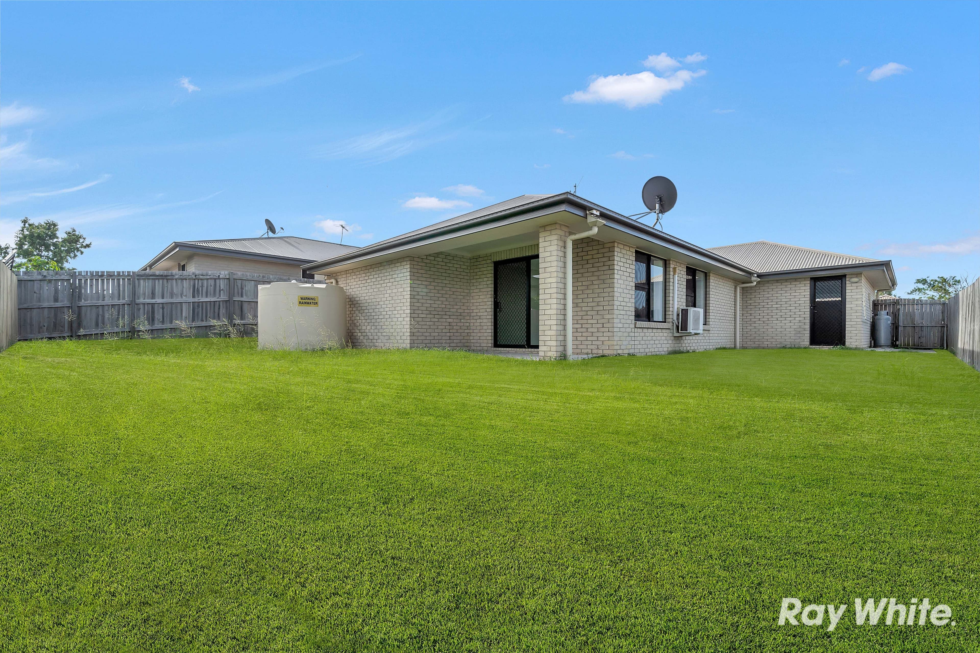 11 Prestige Drive, Marsden QLD 4132, Marsden - Thumbnail 2