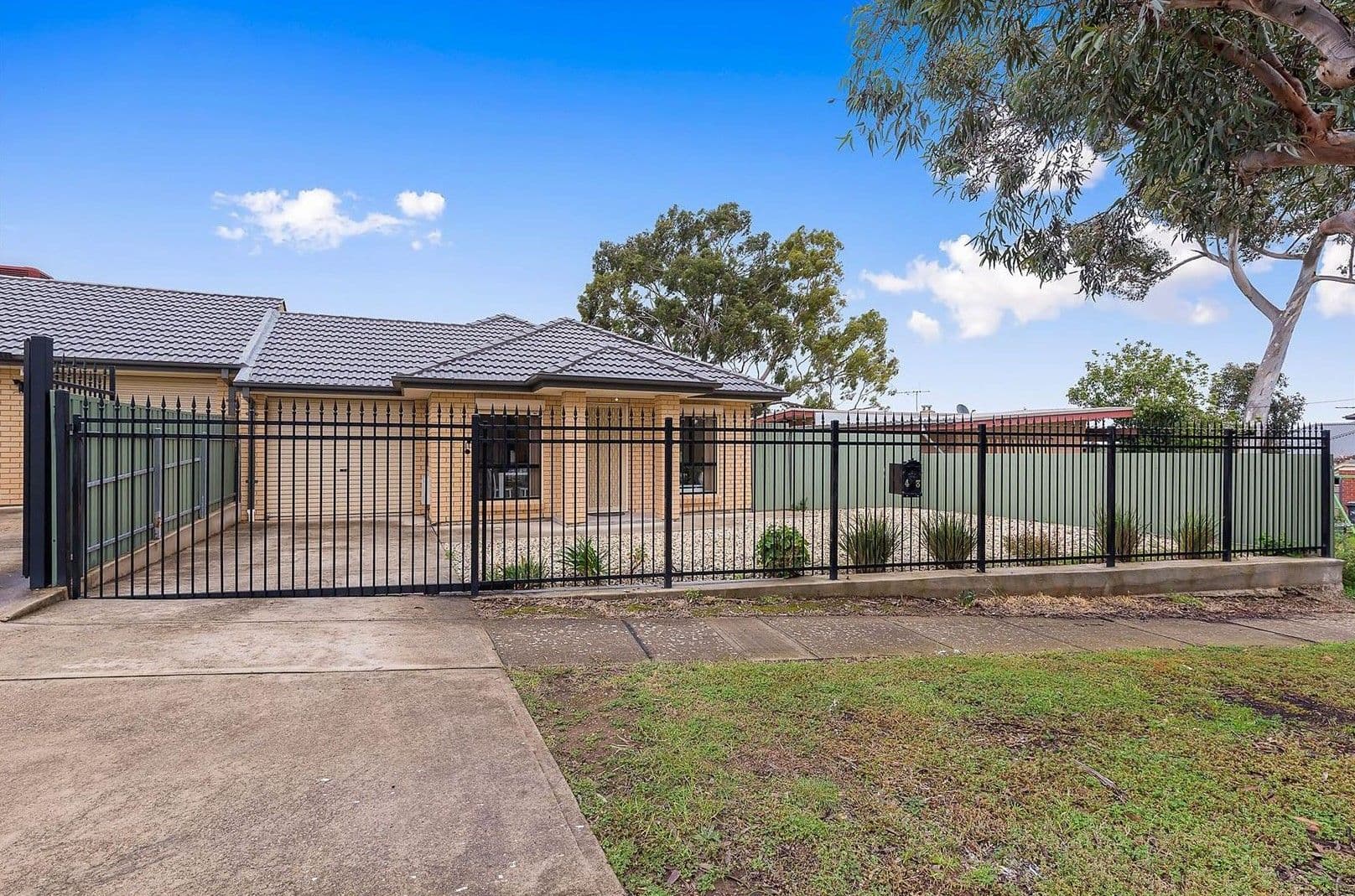43 Hoods Road, Northfield SA 5085, Northfield - Image 1