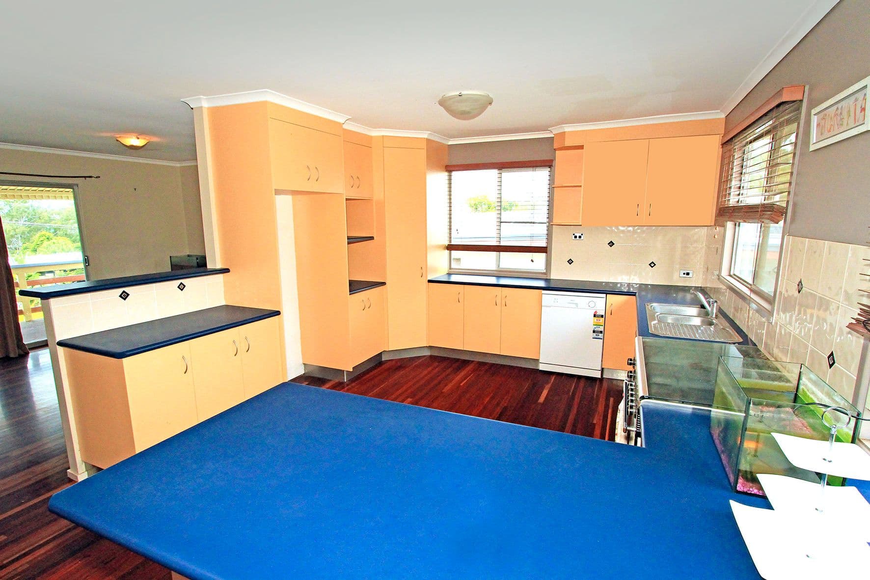 18 School Street, YEPPOON QLD 4703, Yeppoon - Thumbnail 3