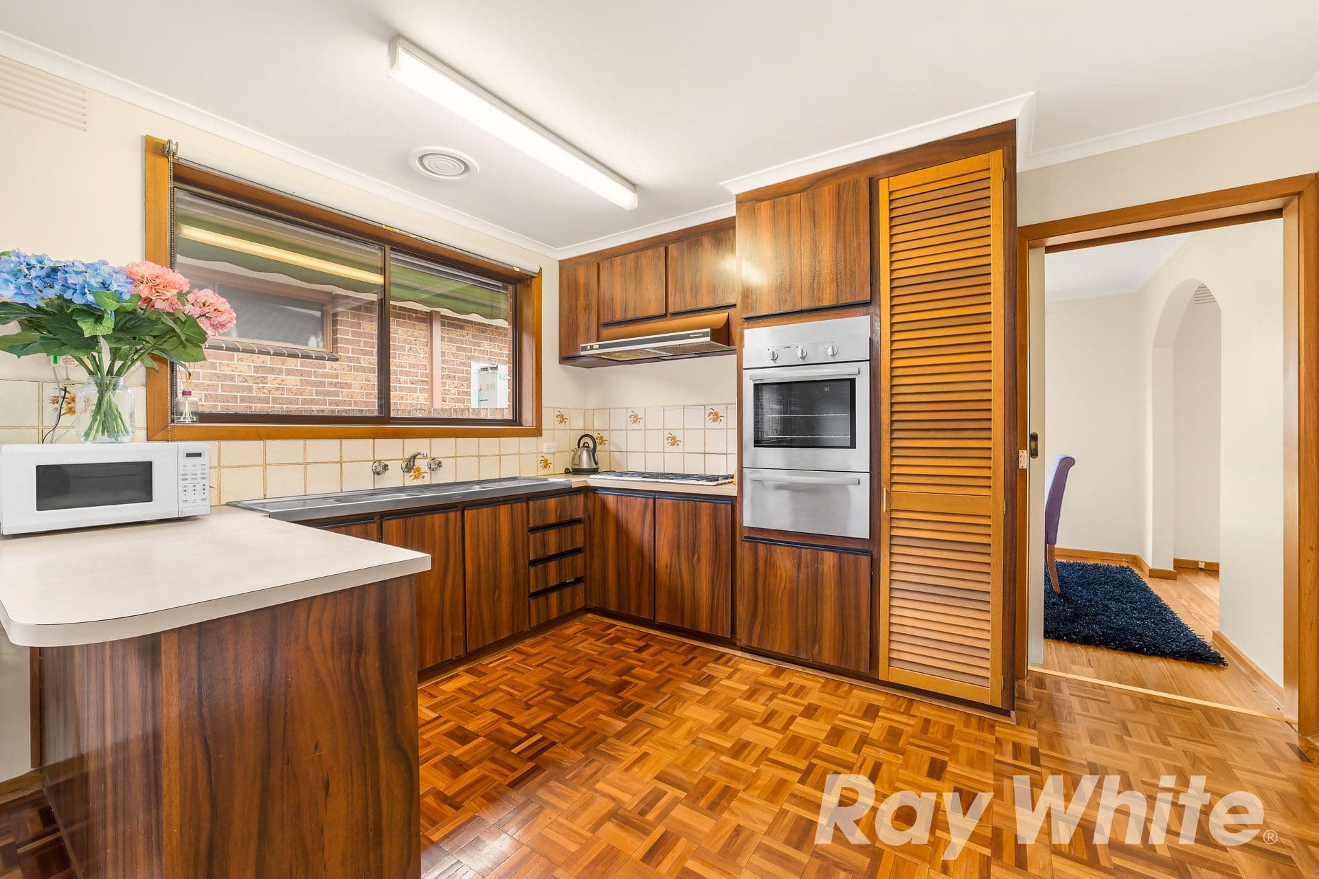 11 Strickland Avenue, Mill Park VIC 3082, Mill Park - Thumbnail 3