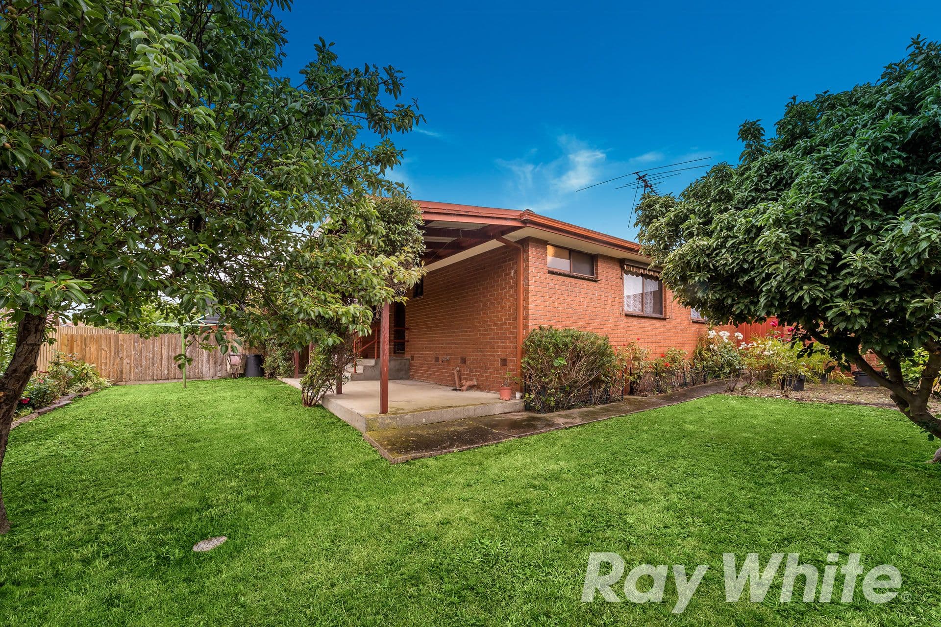 11 Strickland Avenue, Mill Park VIC 3082, Mill Park - Thumbnail 8