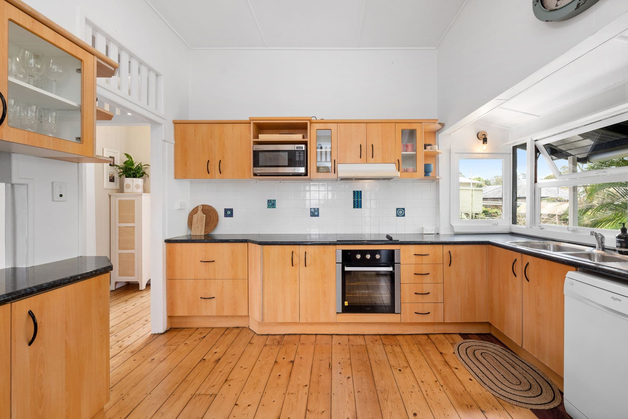 16 Frobisher Street, Ashgrove QLD 4060, Ashgrove - Thumbnail 7